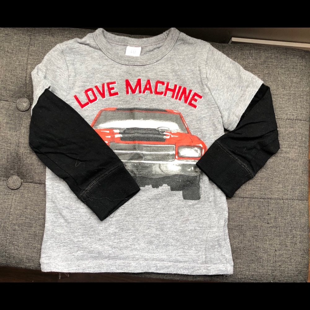 GAP 2T love machine long sleeve T